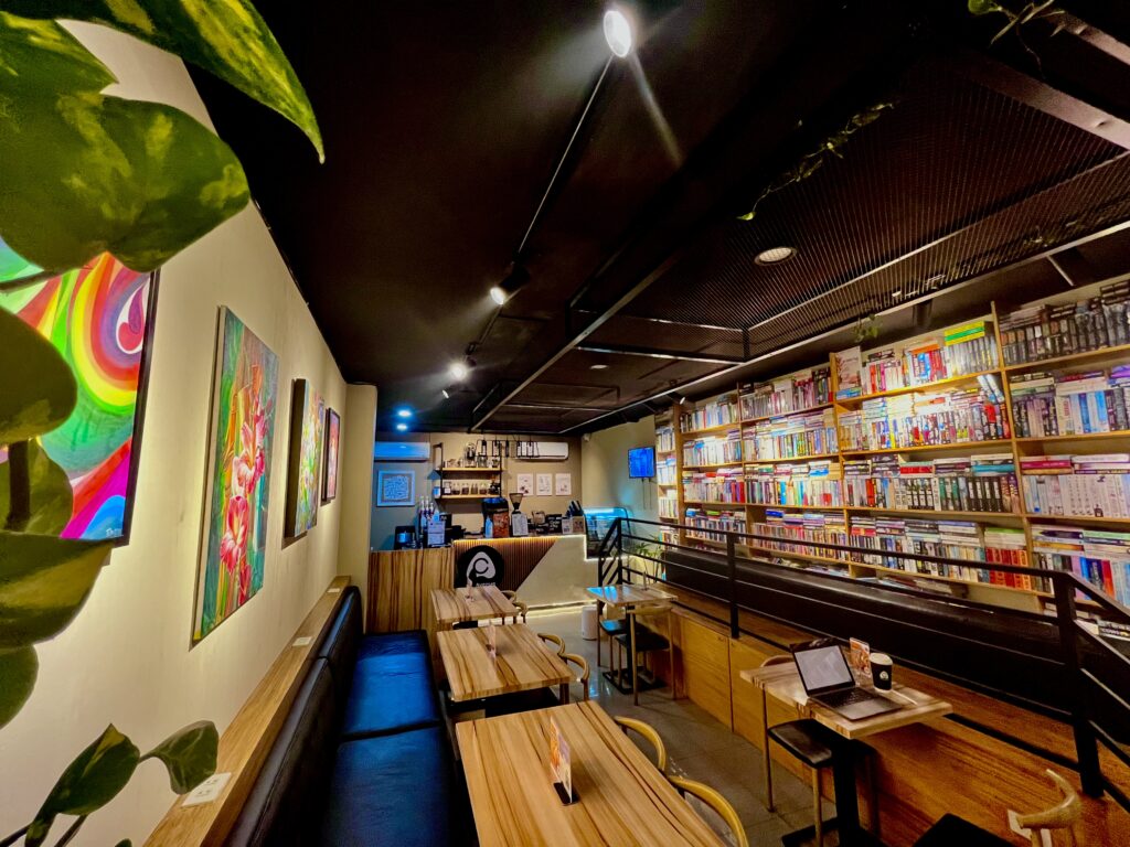 CO Avenue Cafe